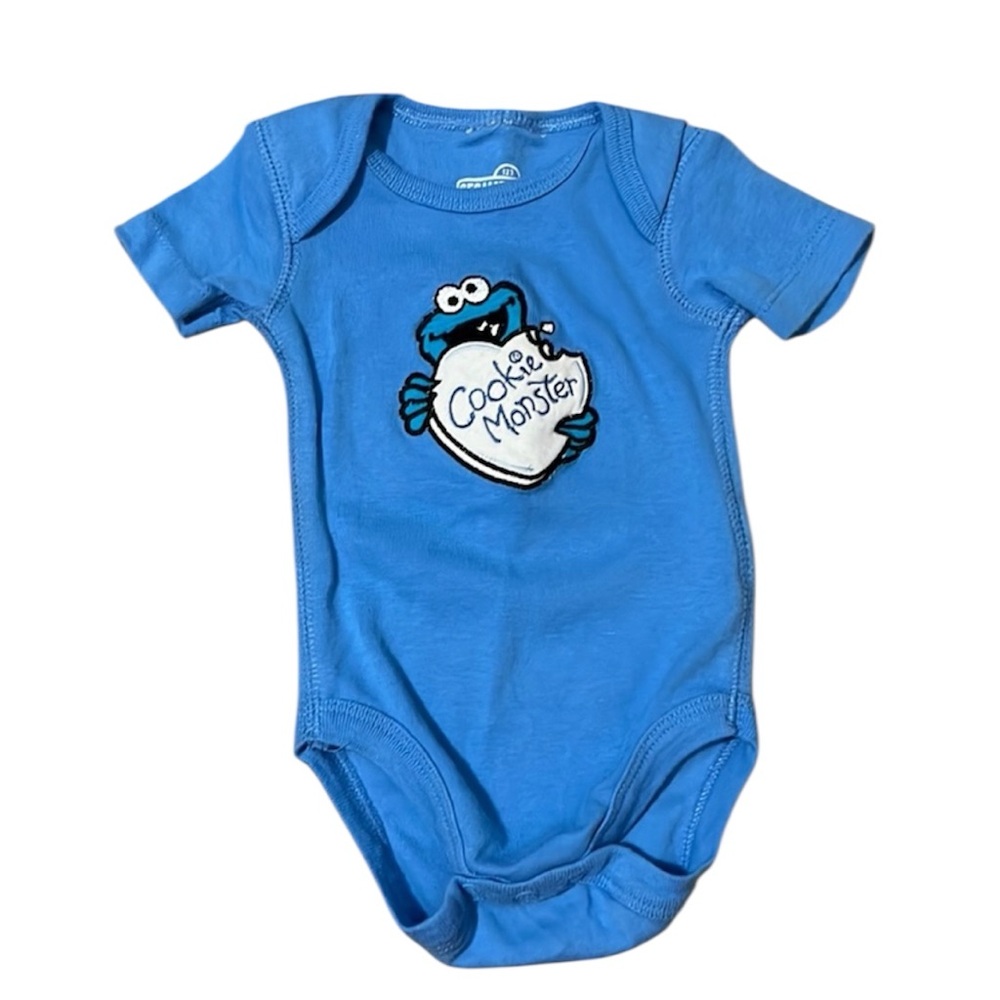 🔴Baby Cookie Monster Onesie size 13lbs/3months